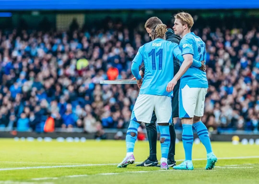 完胜河南队，北京国安第5次登顶足协杯：击败渴望创造历史的黑马，球队期望一扫阴霾