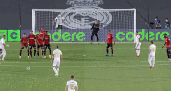 26届状元热门！小布泽尔今日18+15+5，带领杜克豪取十连胜